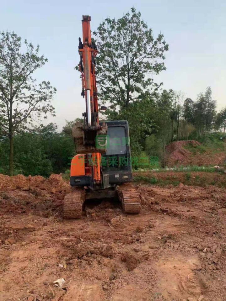 出售二手九成新的斗山60挖掘機(jī)