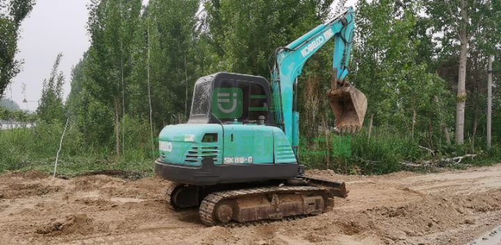 出售二手的九成新的神鋼60挖溝機