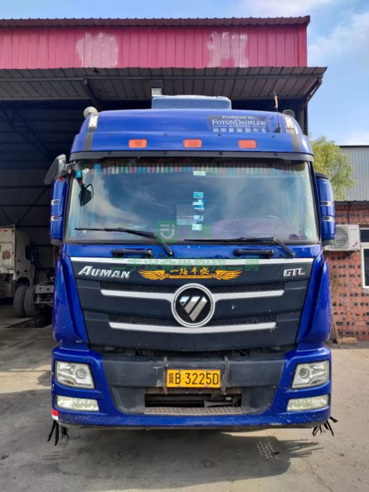 出售16年8月歐曼GTL430馬力牽引車