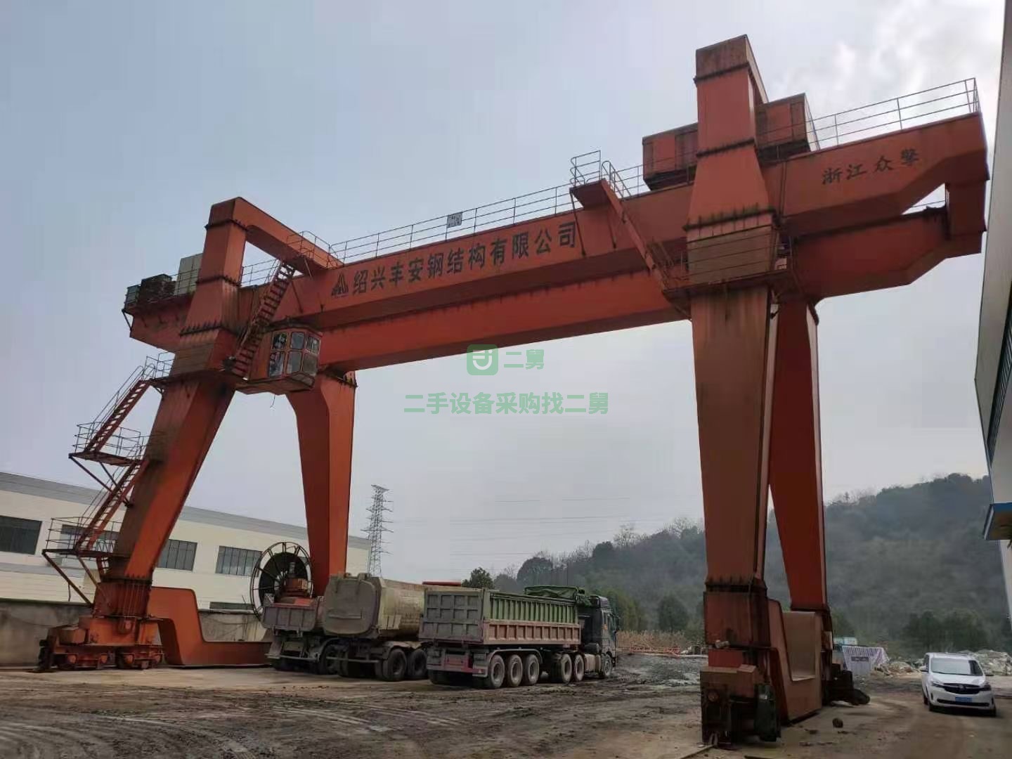 求購32加5噸A型雙主梁龍門吊,跨度20米,外懸各7米,貨在紹興