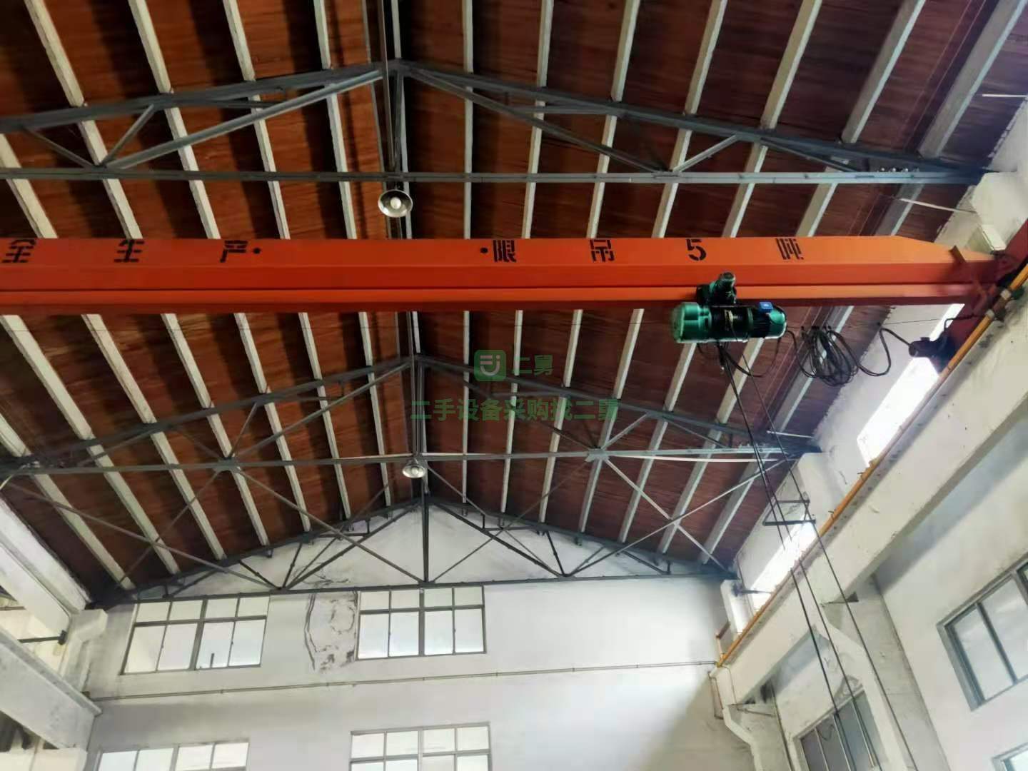 出售5噸跨度13.5米的單梁行車，下月中拆卸，江陰凱澄葫蘆，無錫大梁，零磨損