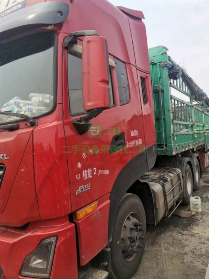 出售雙胞胎天龍KL465馬力牽引車。跑長途一手車兩年多一點。