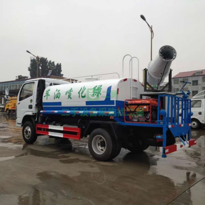 出售21年的東風多利卡道路清洗專用灑水車