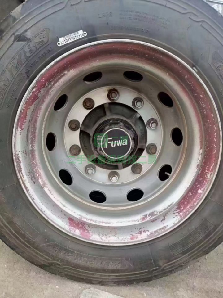 出售18年4月13米爬梯半掛車況精品輪胎強，真富華橋
