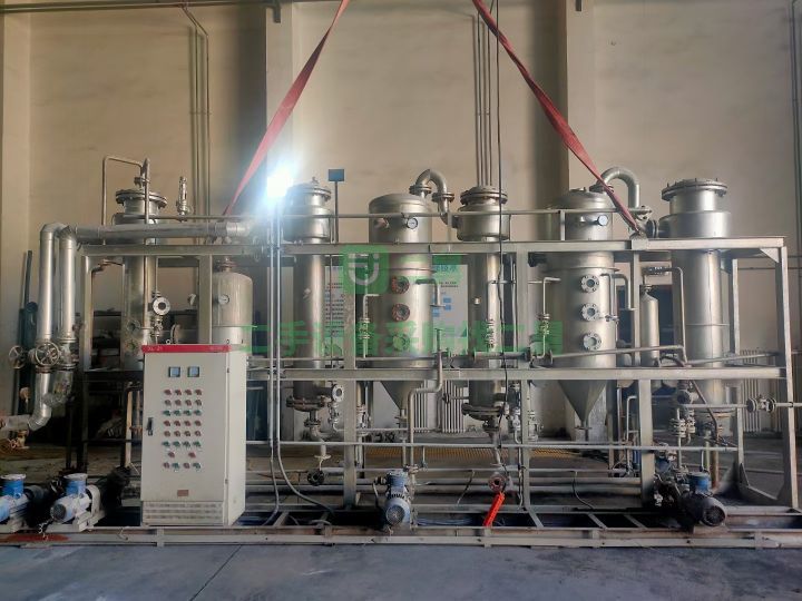 出售500L三效鈦材強制循環蒸發器