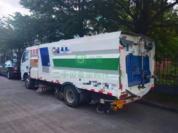 出售二手的19年的東風(fēng)8方路面清掃車