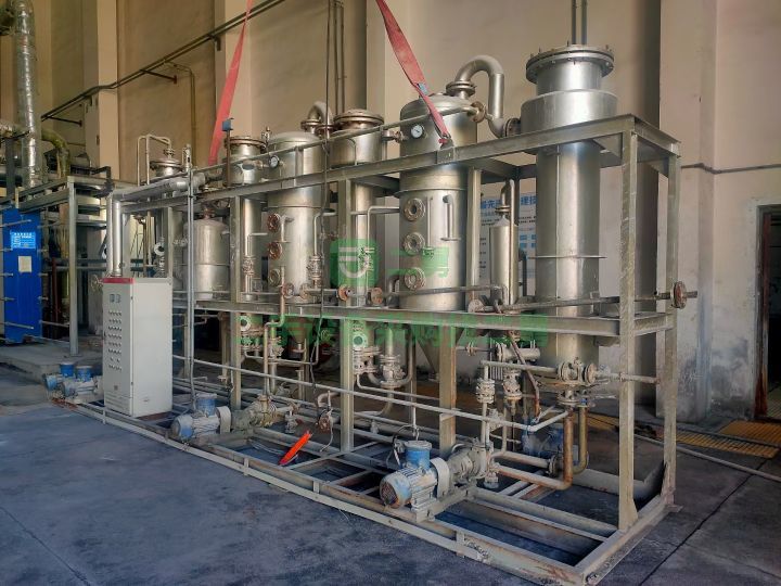 出售500L三效鈦材強制循環蒸發器