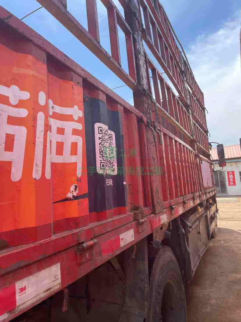 出售二手15年的東風天錦國四6米8高欄貨車