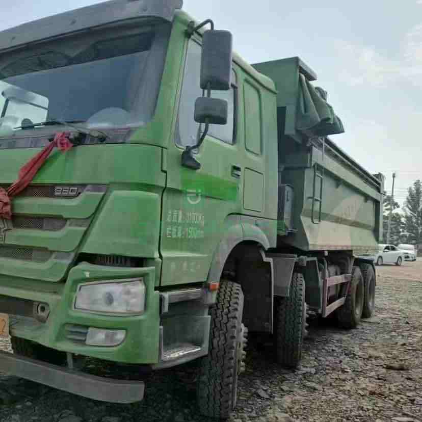 出售2020年豪沃渣土自卸車，國五排放，法規車5.8米高1.5米，全國上戶不超重
