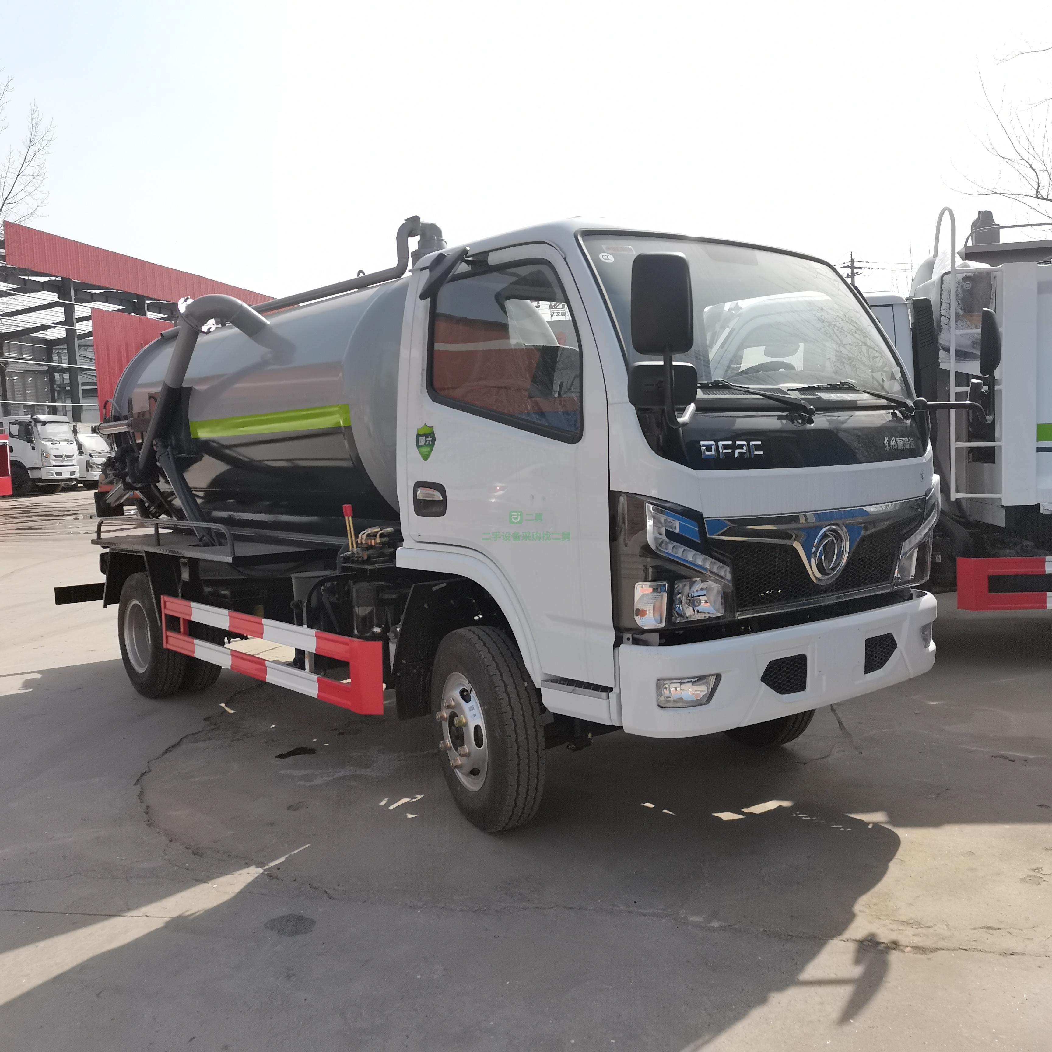 出售一臺5立方吸污車，價(jià)格合適