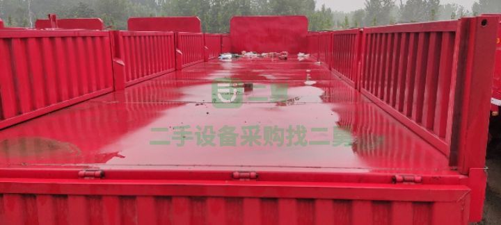 山東出售二手的11米庫存標箱側(cè)翻自卸車11米*2.55米*0.6米