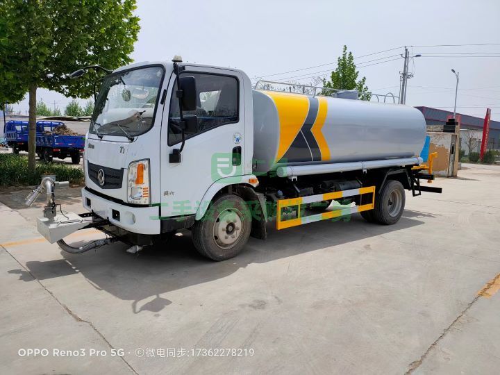 出售21年的東風系列國六灑水車