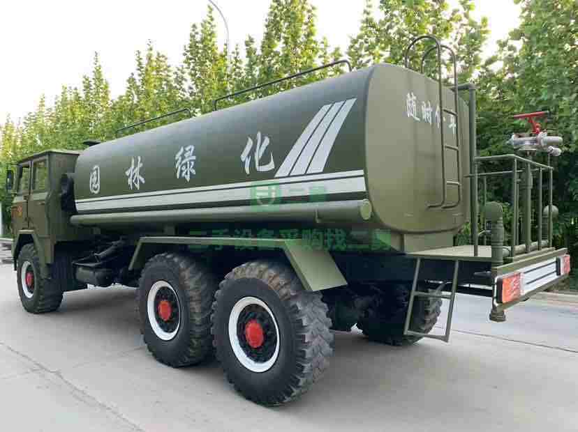 出售十五方陜汽2150，六缸濰柴260馬力灑水車
