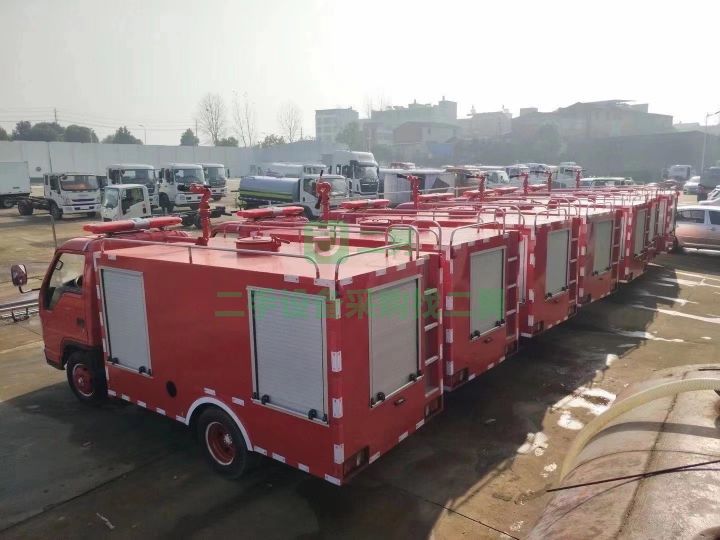 出售21年的十二方消防車，全車質(zhì)保一年