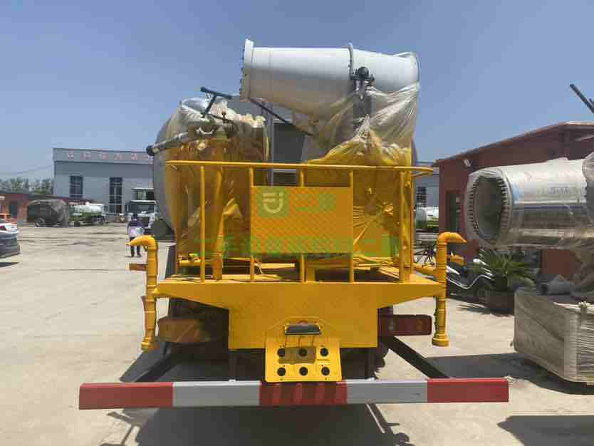 出售十二方國六東風(fēng)華神F5灑水車