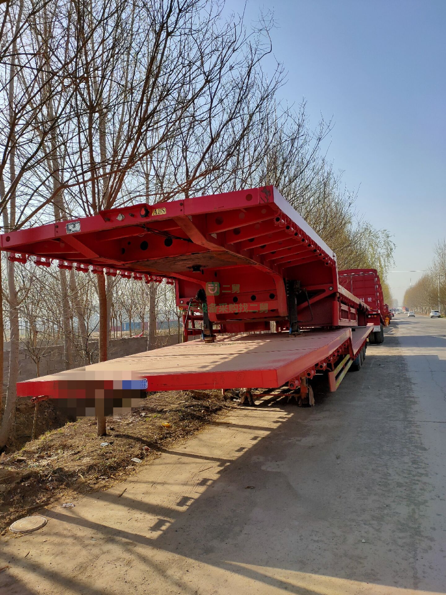 出售二手九成新的解放j6標(biāo)箱半掛車
