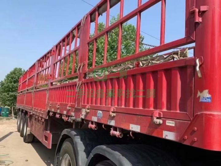 出售二手的九成新的河北鋼板13米高低板半掛車