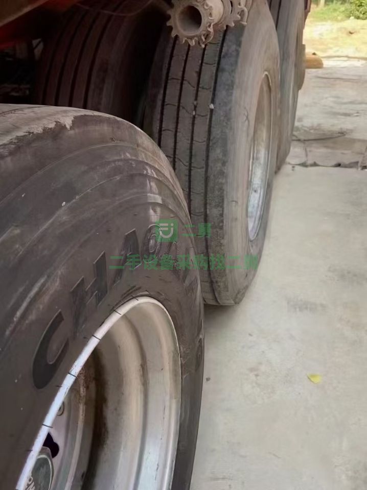 出售二手的九成新的河北鋼板13米高低板半掛車