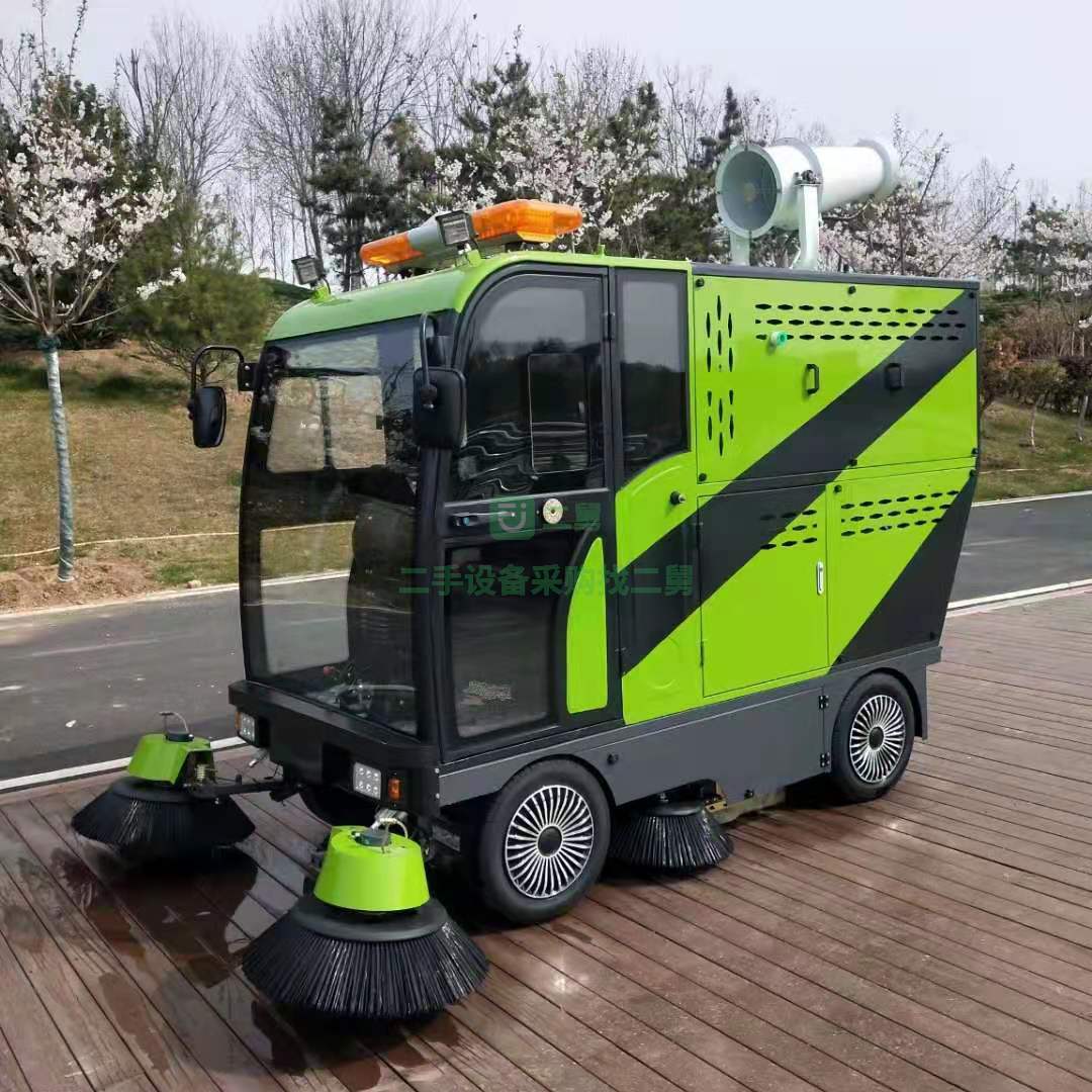 出售一臺電動掃路車價格便宜
