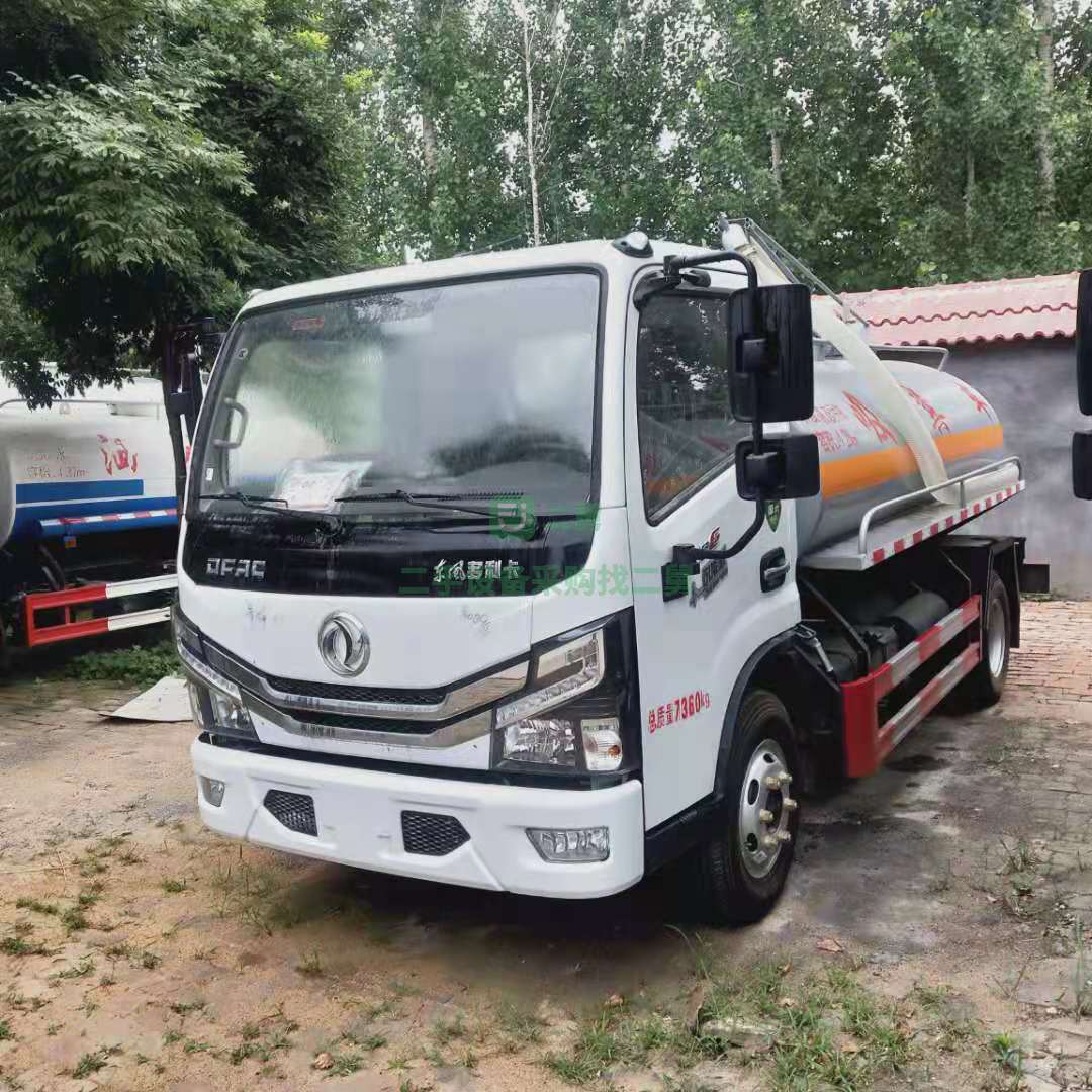 出售一臺新車五方吸糞車國六排放量