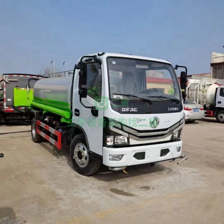 出售國六東風5方二手灑水車精品車況