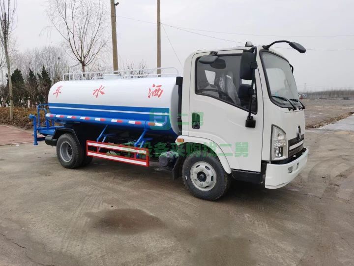 出售國六東風5方二手灑水車精品車況