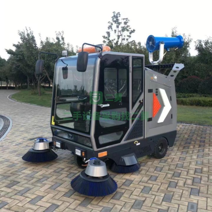出售新能源5刷，雙風機電動掃路車