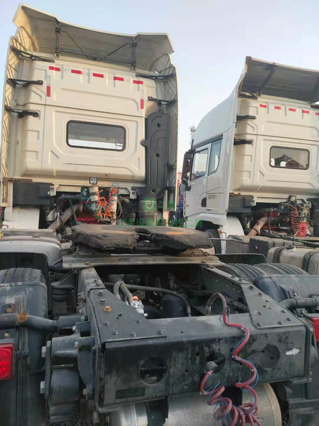 出售18年陜汽德龍X3000純單驅(qū)牽引車440馬力手續(xù)齊全