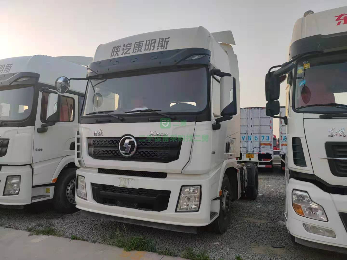 出售18年陜汽德龍X3000純單驅(qū)牽引車440馬力手續(xù)齊全