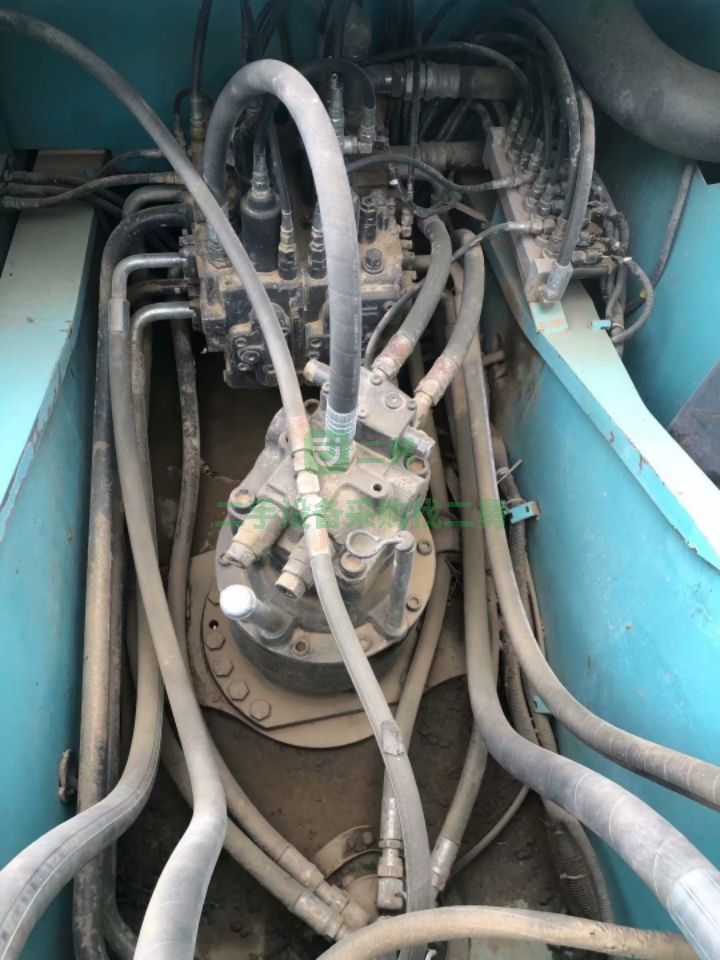 出售神鋼210挖掘機，車況性能無憂
