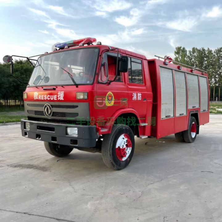 出售二手九成新的東風(fēng)153退役消防車