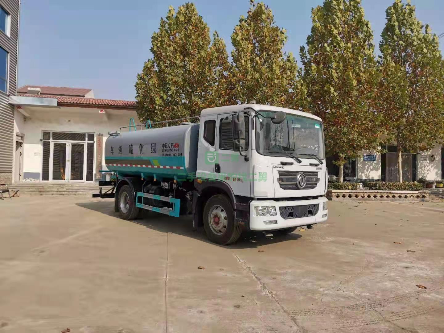 出售一臺東風多立卡D9發(fā)動機是玉柴十二方灑水車，馬力16