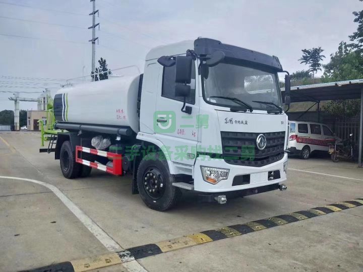 出售21年的國六二十方東風灑水車