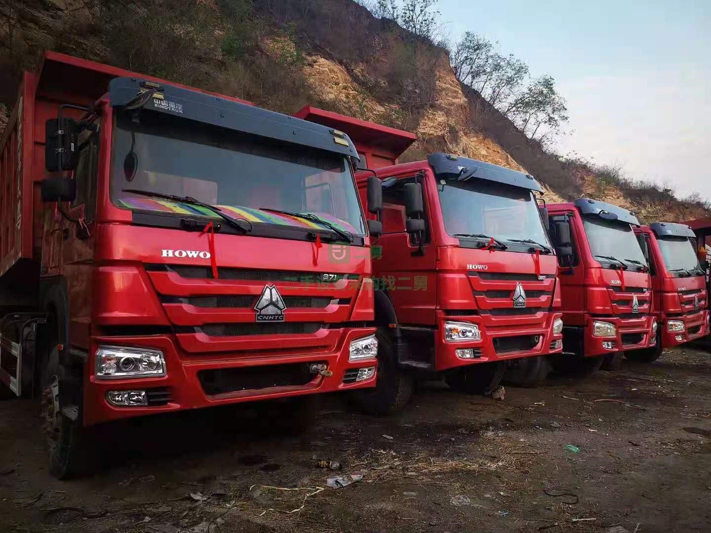 出售18---19年礦山訂制版豪沃/歐曼自卸車，箱長5.6---6米