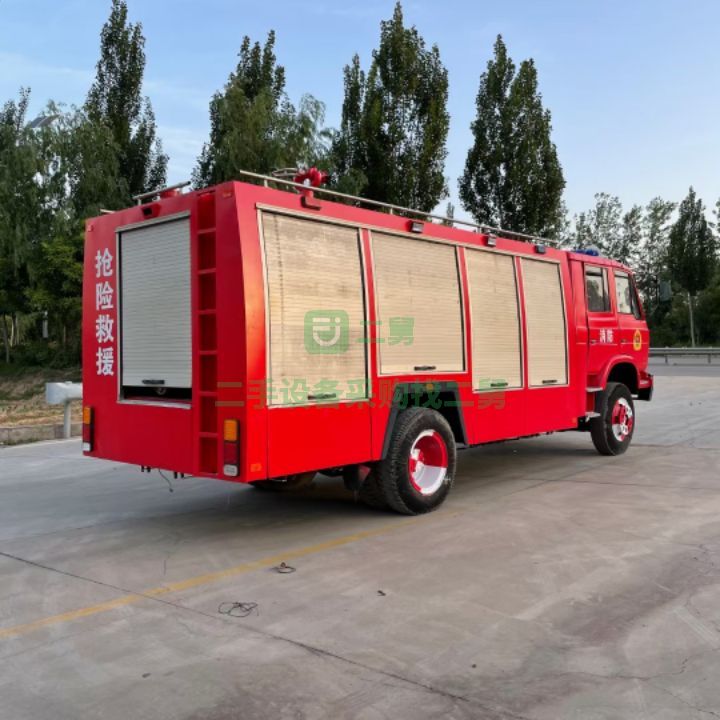 出售二手九成新的東風(fēng)153退役消防車