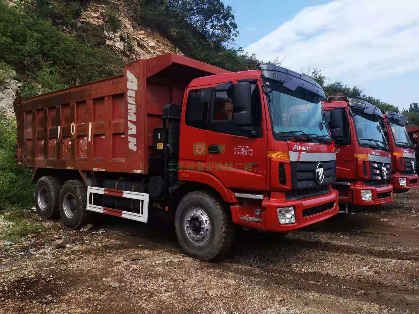 出售18---19年礦山訂制版豪沃/歐曼自卸車，箱長5.6---6米