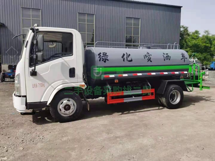 出售庫存東風五立方高低速斷氣剎高配置噴灑車