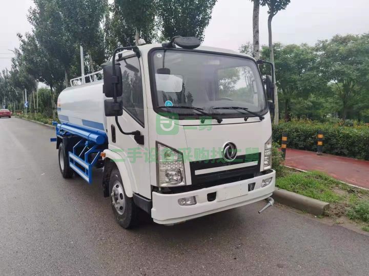 出售庫存東風五立方高低速斷氣剎高配置噴灑車