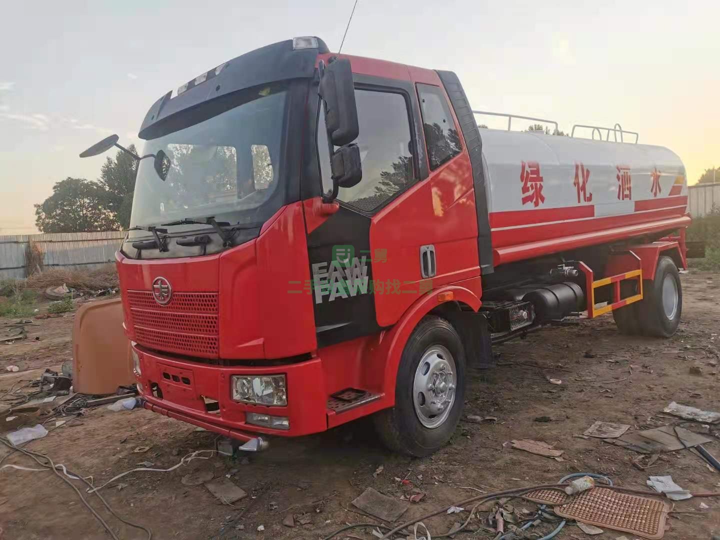 河北出售二手12噸解放J6綠化灑水車