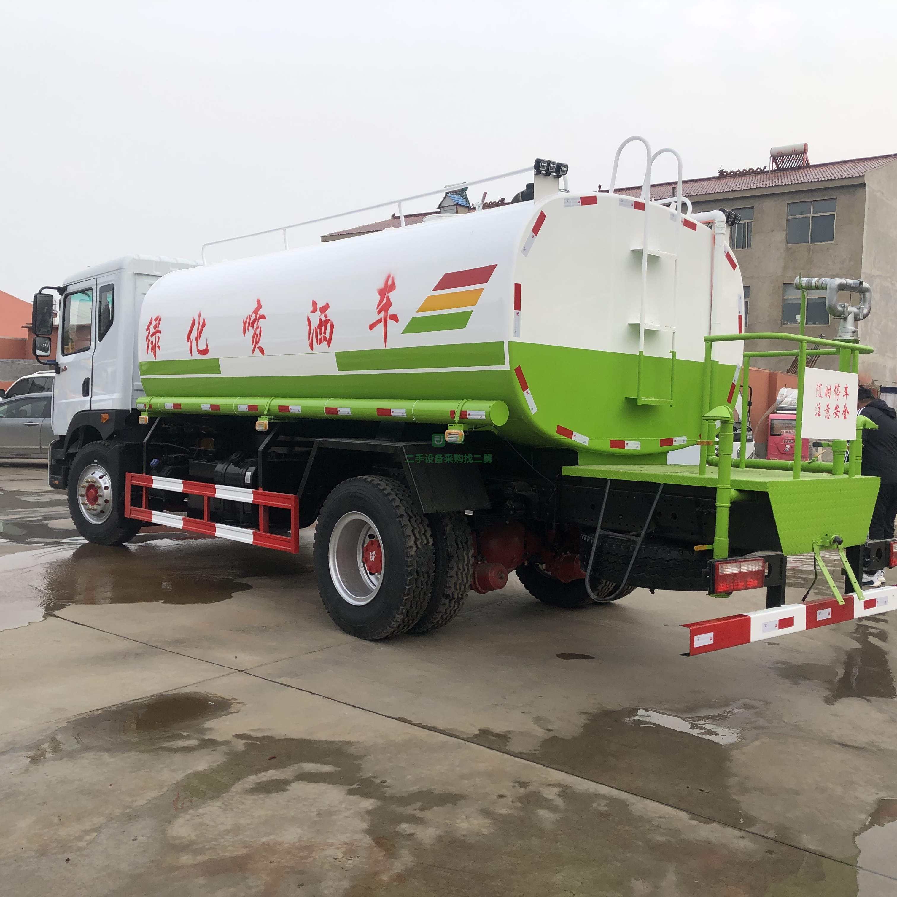 出售國六東風多利卡D9十五立方灑水車