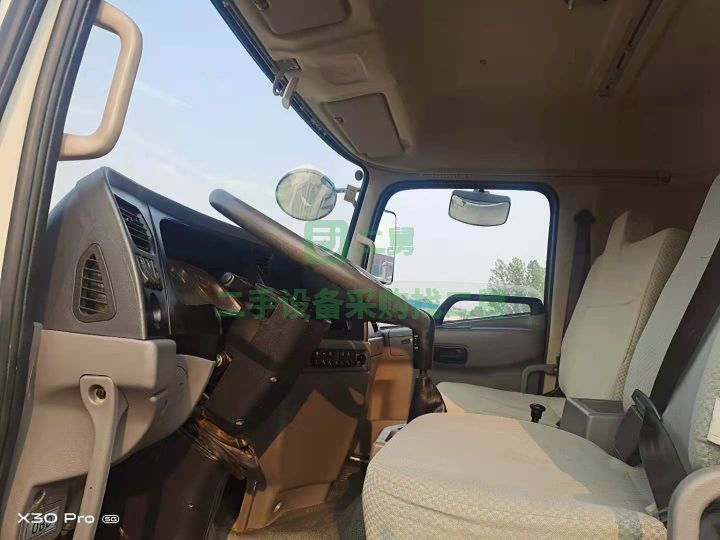 出售二手的東風(fēng)玉虎道路噴灑園林綠化灑水車