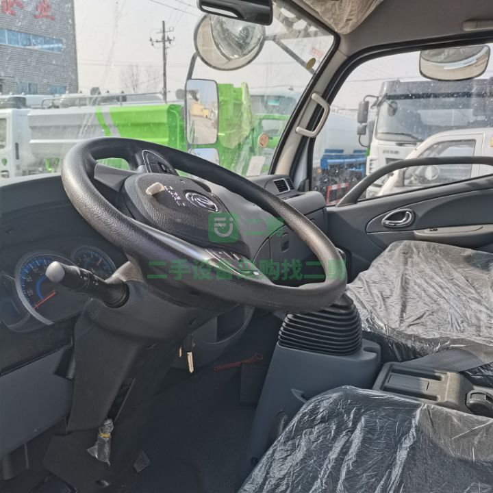 出售東風福瑞卡10方環衛環保設備園林綠化灑水車