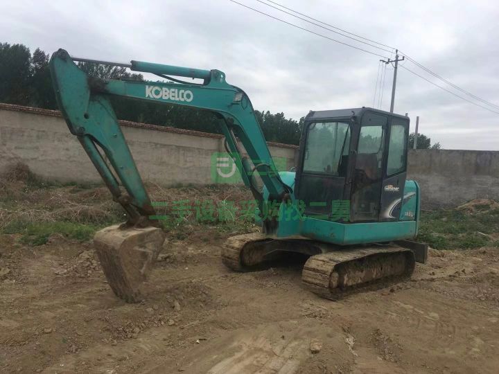 北京出售二手九成新的神鋼60挖掘機
