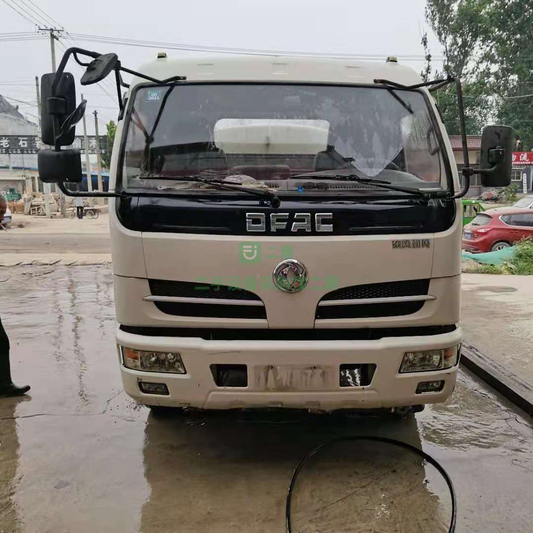 出售全手續國四15年11月10方灑水車