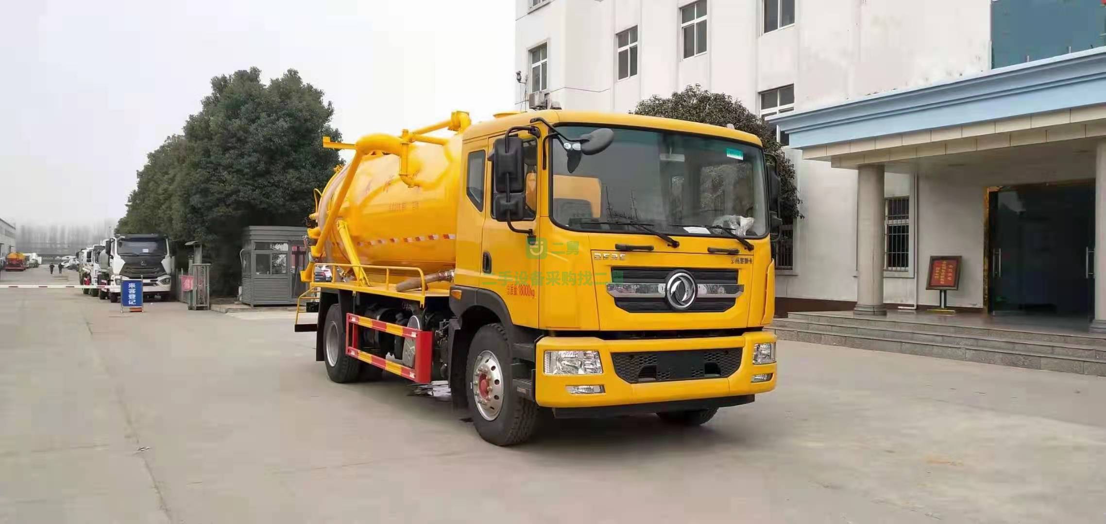 出售東風多利卡12方吸污車玉柴發動機165馬力