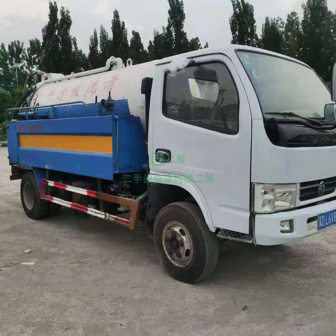 出售一臺藍牌清洗吸污車17年8月湖北程力上裝
