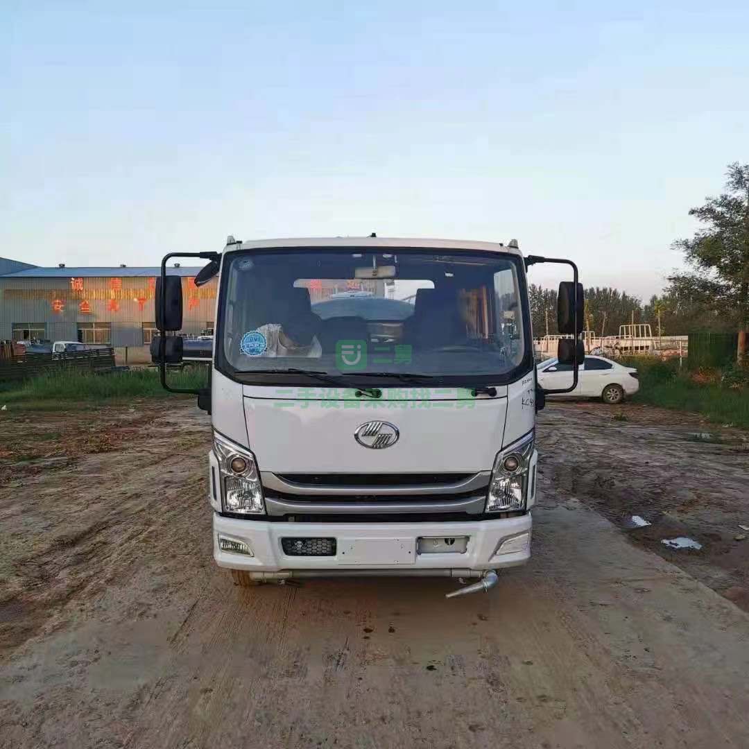 出售國六實驗車灑水車無法上牌云內動力170馬力發動機