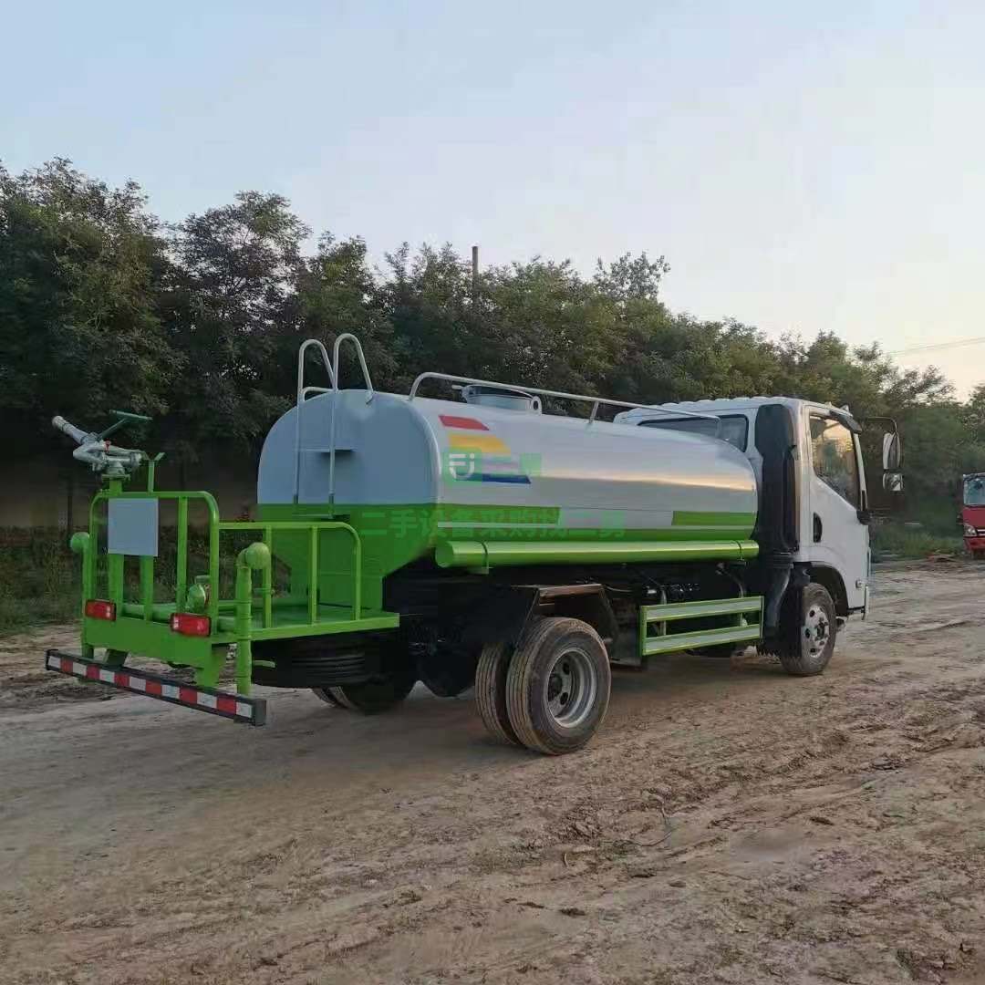 出售國六實驗車灑水車無法上牌云內動力170馬力發動機