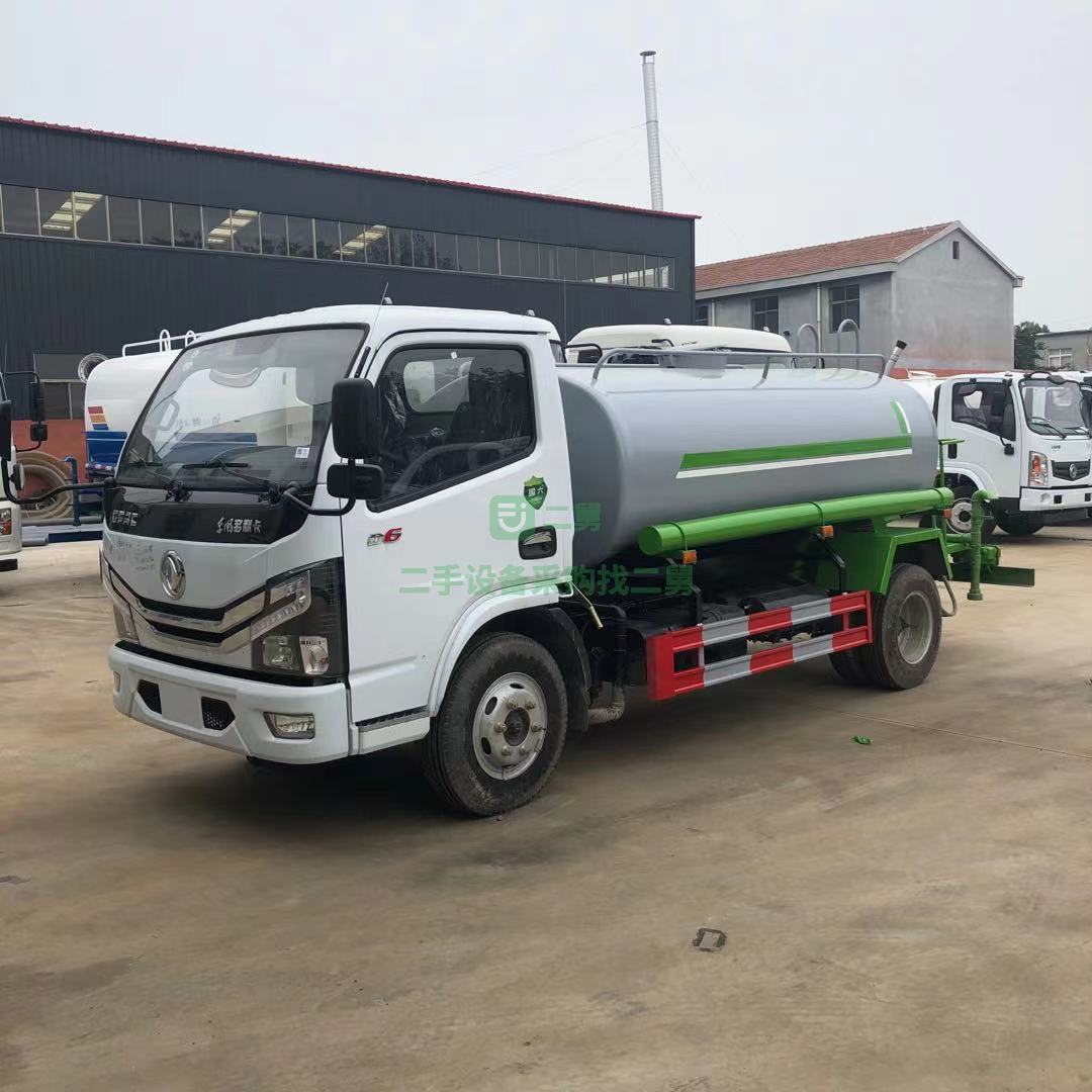 出售一臺東風多利卡五方灑水車 全柴發(fā)動機115-130馬力