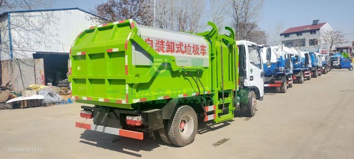 山東出售二手九成新的程力吸污車